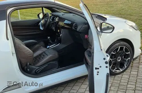 DS 3 