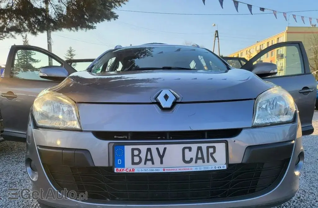 RENAULT Megane 