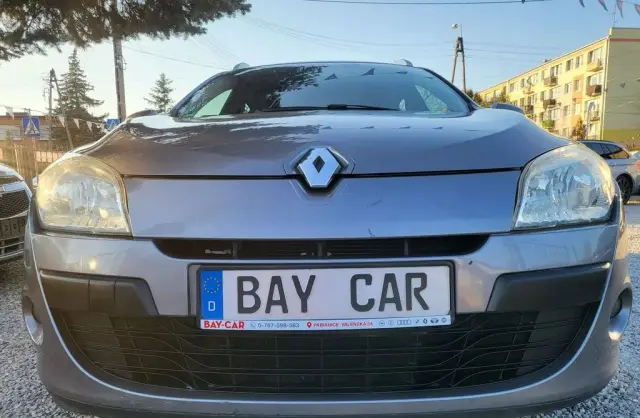 RENAULT Megane 