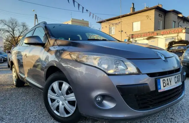 RENAULT Megane 
