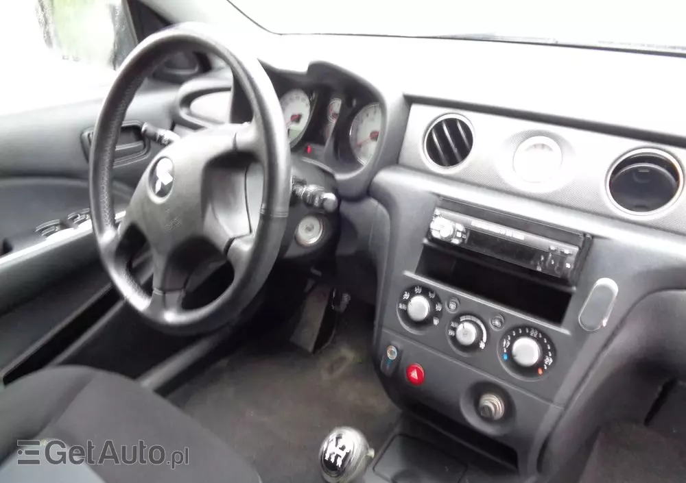 MITSUBISHI Outlander 2.0 2WD Invite