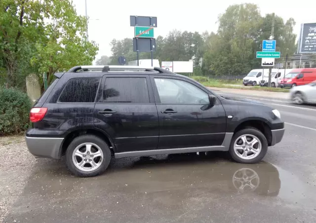 MITSUBISHI Outlander 2.0 2WD Invite