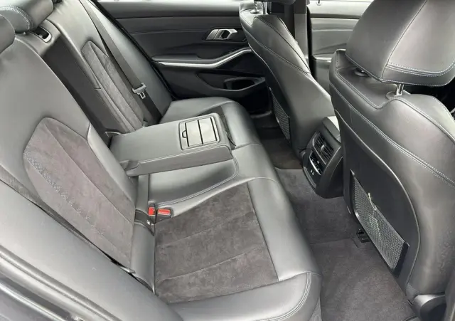 BMW Seria 3 320d M Sport sport