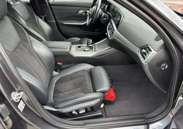 BMW Seria 3 320d M Sport sport
