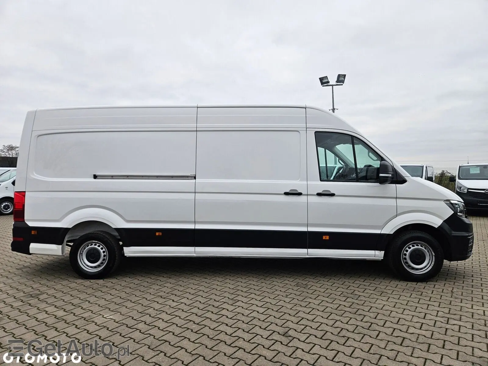 VOLKSWAGEN Crafter L