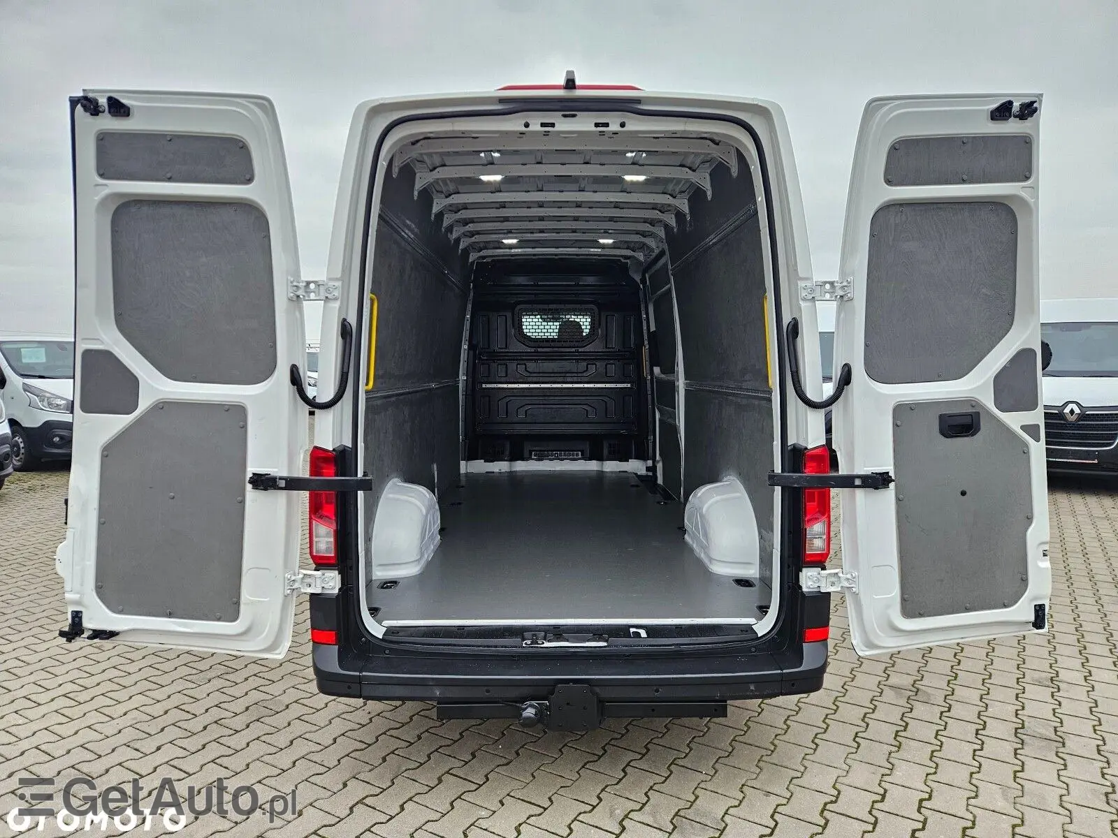 VOLKSWAGEN Crafter L