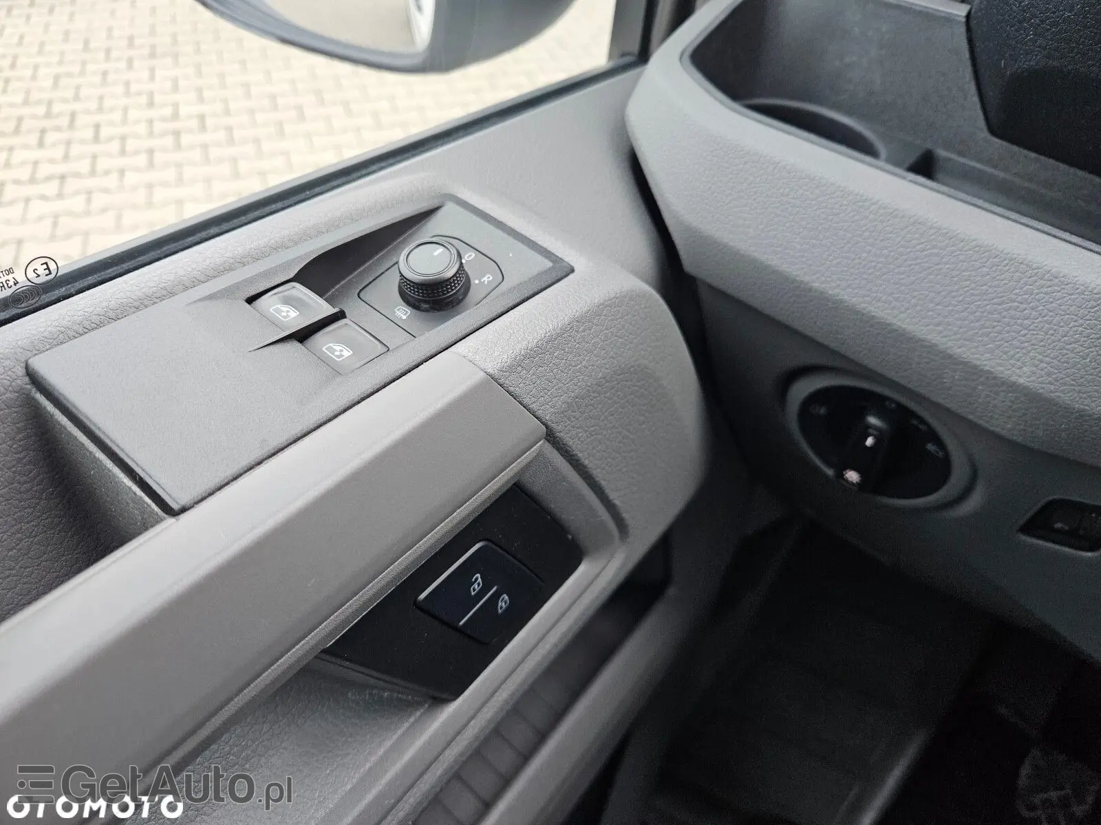 VOLKSWAGEN Crafter L