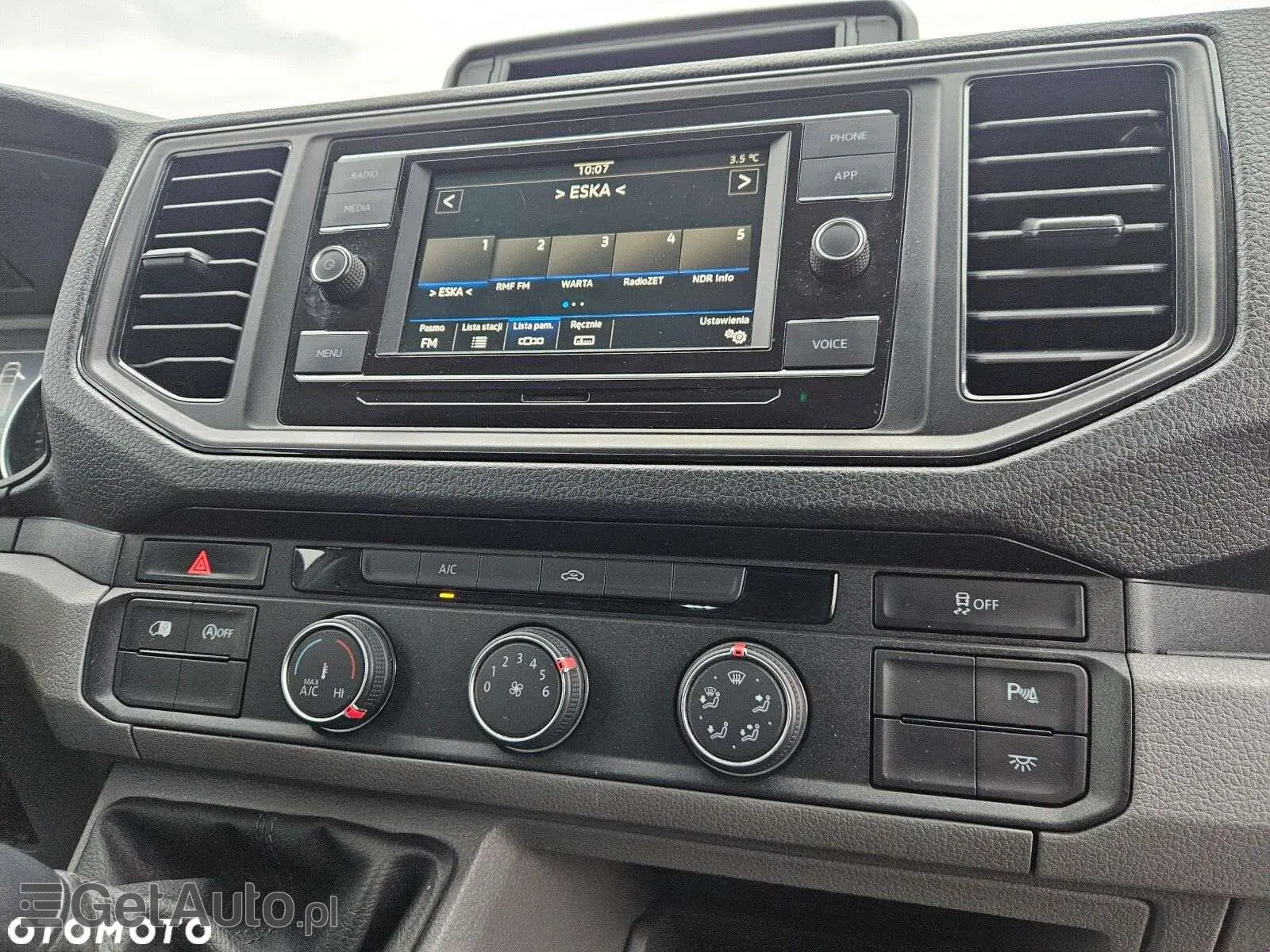 VOLKSWAGEN Crafter L