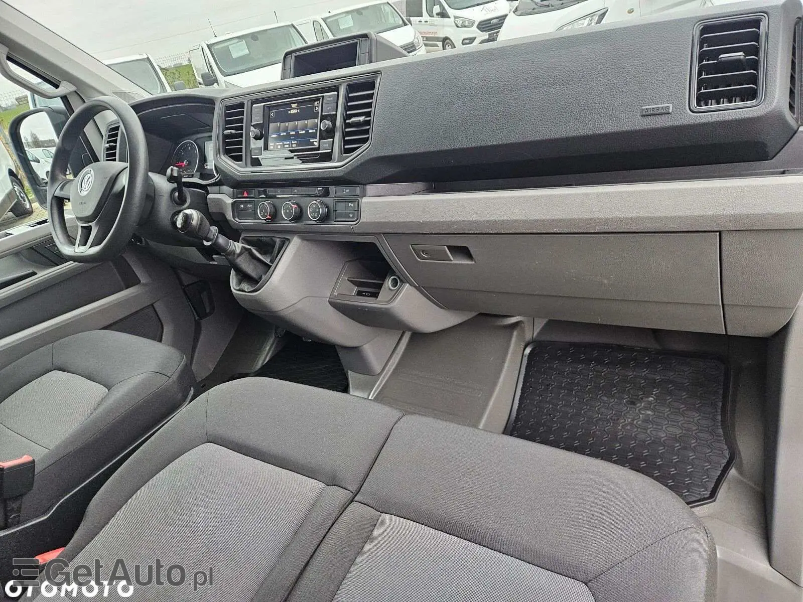 VOLKSWAGEN Crafter L