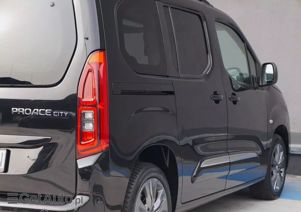 TOYOTA Proace City Verso 1.5 D-4D Business