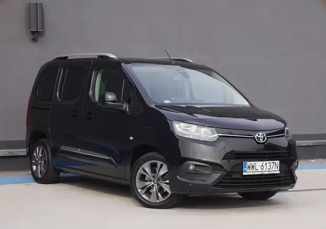 TOYOTA Proace City Verso 1.5 D-4D Business