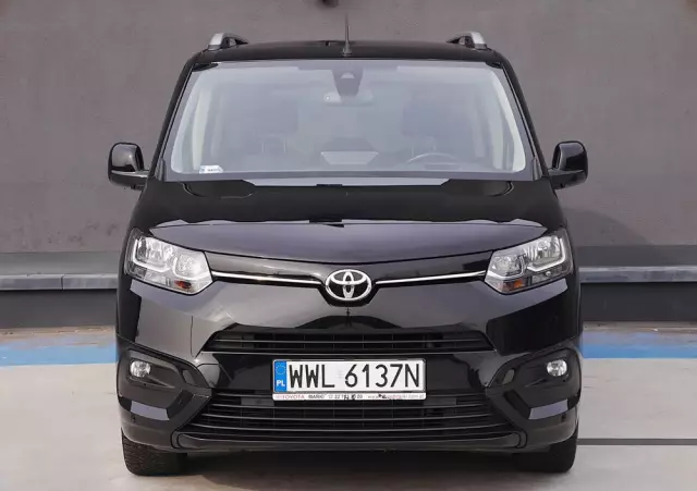 TOYOTA Proace City Verso 1.5 D-4D Business