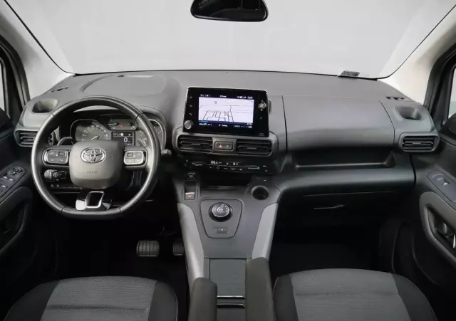 TOYOTA Proace City Verso 1.5 D-4D Business