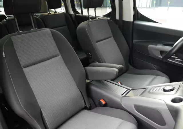 TOYOTA Proace City Verso 1.5 D-4D Business