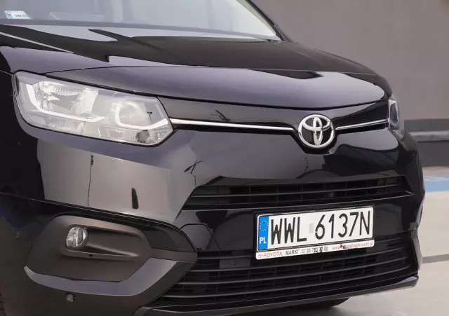 TOYOTA Proace City Verso 1.5 D-4D Business