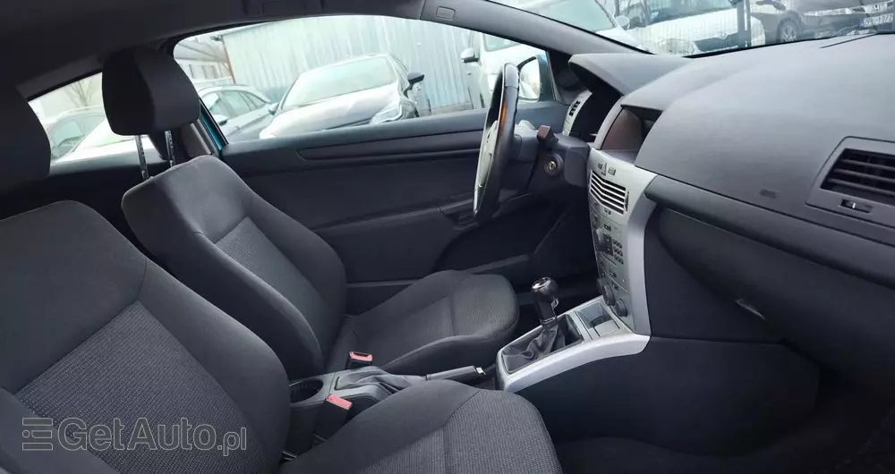OPEL Astra GTC 1.6