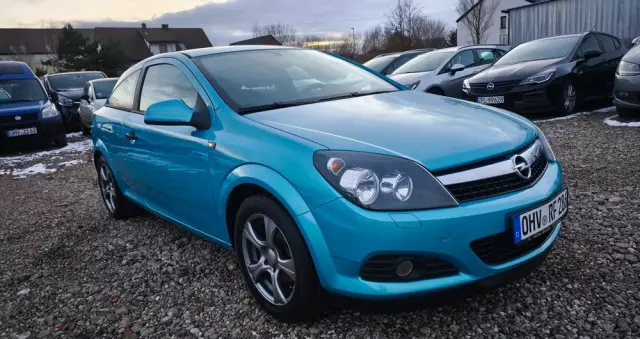 OPEL Astra GTC 1.6