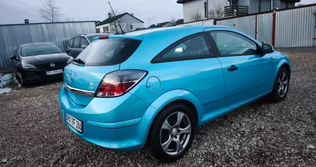 OPEL Astra GTC 1.6