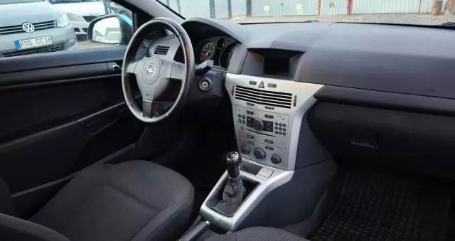 OPEL Astra GTC 1.6