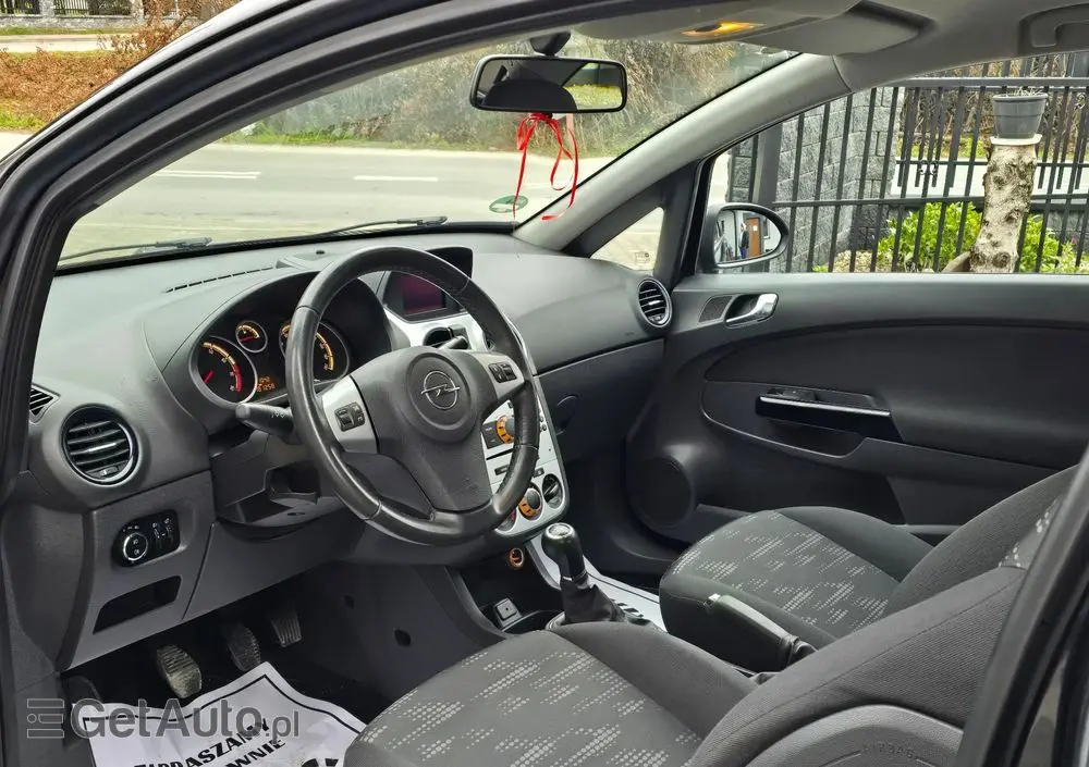 OPEL Corsa 1.2 16V (ecoFLEX) Innovation