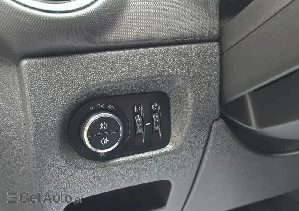 OPEL Corsa 1.2 16V (ecoFLEX) Innovation