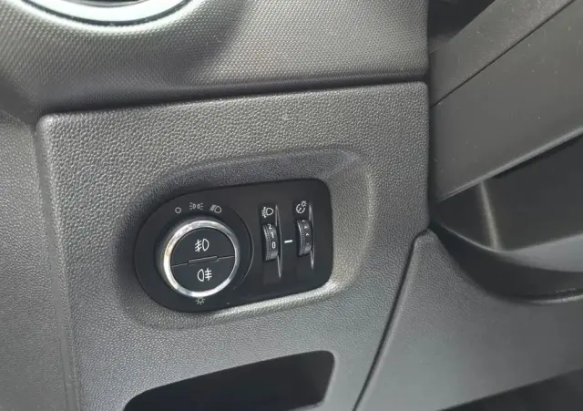 OPEL Corsa 1.2 16V (ecoFLEX) Innovation