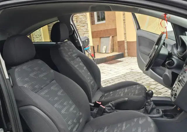 OPEL Corsa 1.2 16V (ecoFLEX) Innovation