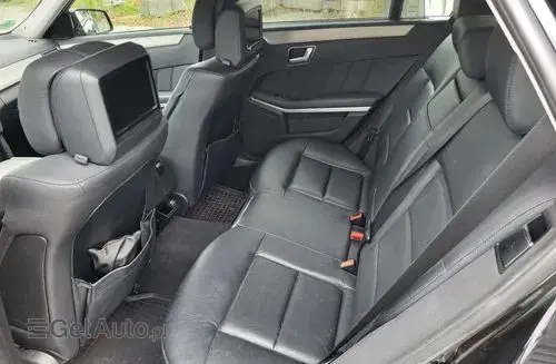 MERCEDES-BENZ Klasa E 