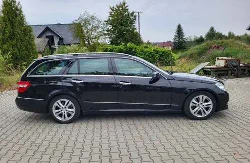 MERCEDES-BENZ Klasa E 