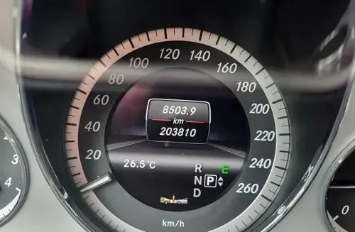 MERCEDES-BENZ Klasa E 