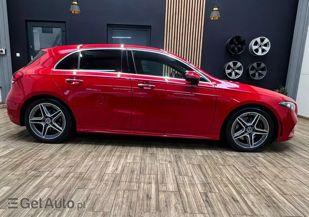 MERCEDES-BENZ Klasa A 220 4-Matic AMG Line 7G-DCT
