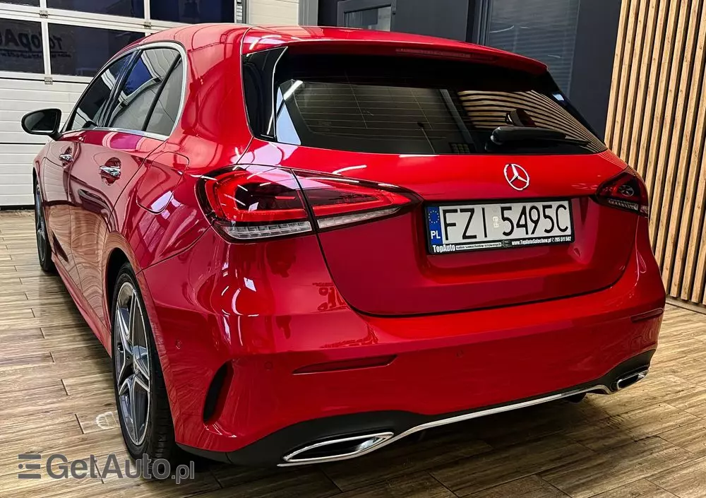 MERCEDES-BENZ Klasa A 220 4-Matic AMG Line 7G-DCT