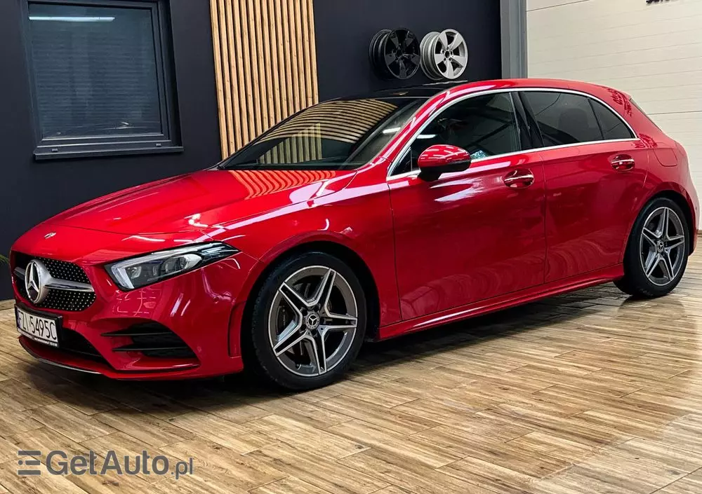 MERCEDES-BENZ Klasa A 220 4-Matic AMG Line 7G-DCT
