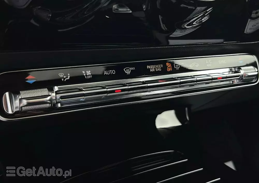 MERCEDES-BENZ Klasa A 220 4-Matic AMG Line 7G-DCT