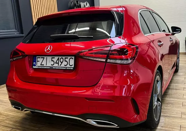 MERCEDES-BENZ Klasa A 220 4-Matic AMG Line 7G-DCT