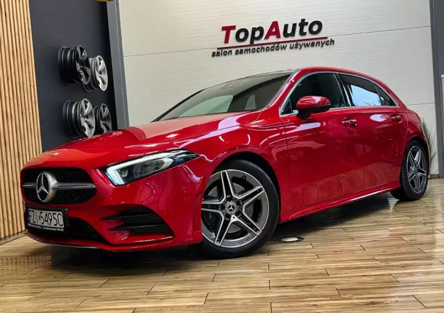 MERCEDES-BENZ Klasa A 220 4-Matic AMG Line 7G-DCT
