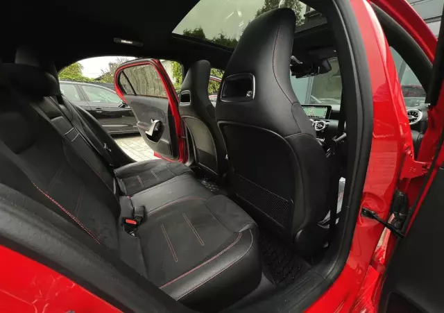 MERCEDES-BENZ Klasa A 220 4-Matic AMG Line 7G-DCT