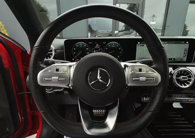 MERCEDES-BENZ Klasa A 220 4-Matic AMG Line 7G-DCT