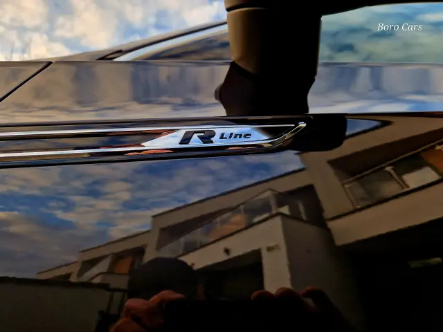 VOLKSWAGEN Arteon R-Line DSG