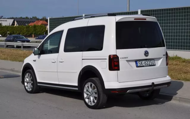 VOLKSWAGEN Caddy 2.0 TDI Alltrack 4Motion DSG