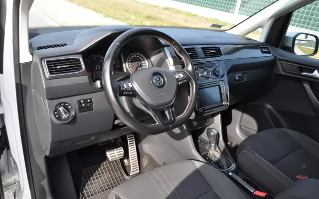 VOLKSWAGEN Caddy 2.0 TDI Alltrack 4Motion DSG