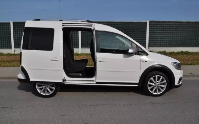 VOLKSWAGEN Caddy 2.0 TDI Alltrack 4Motion DSG