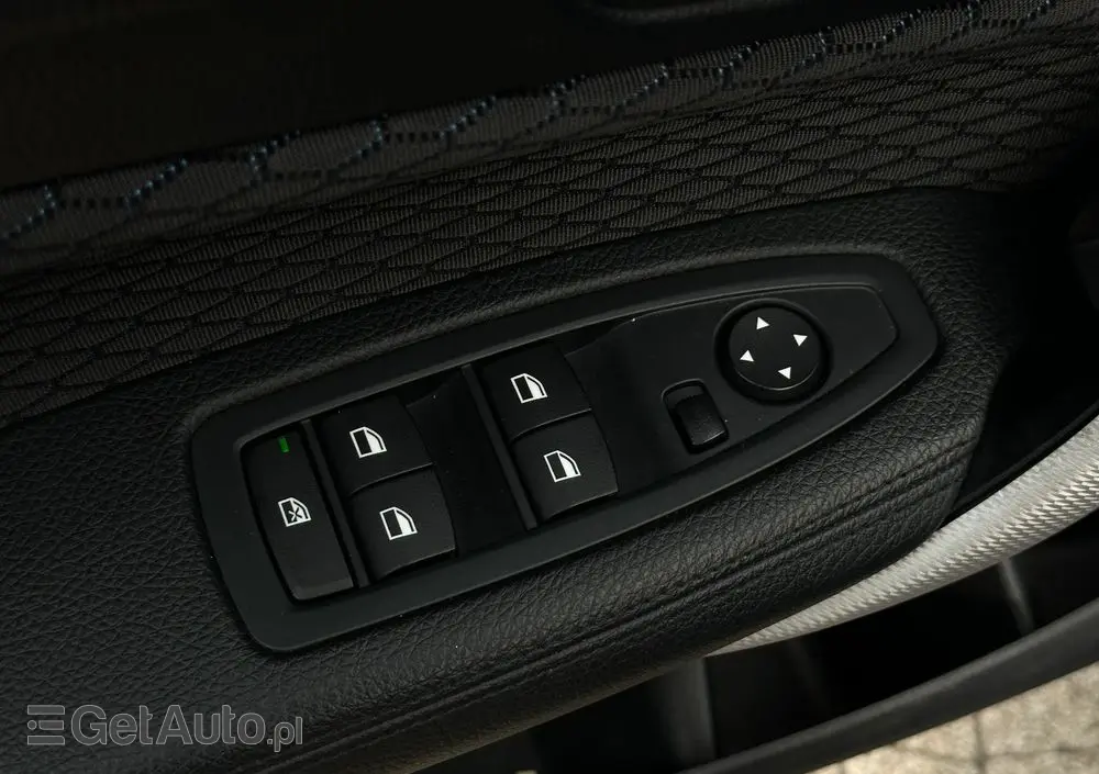 BMW Seria 1 116i Edition M Sport Shadow