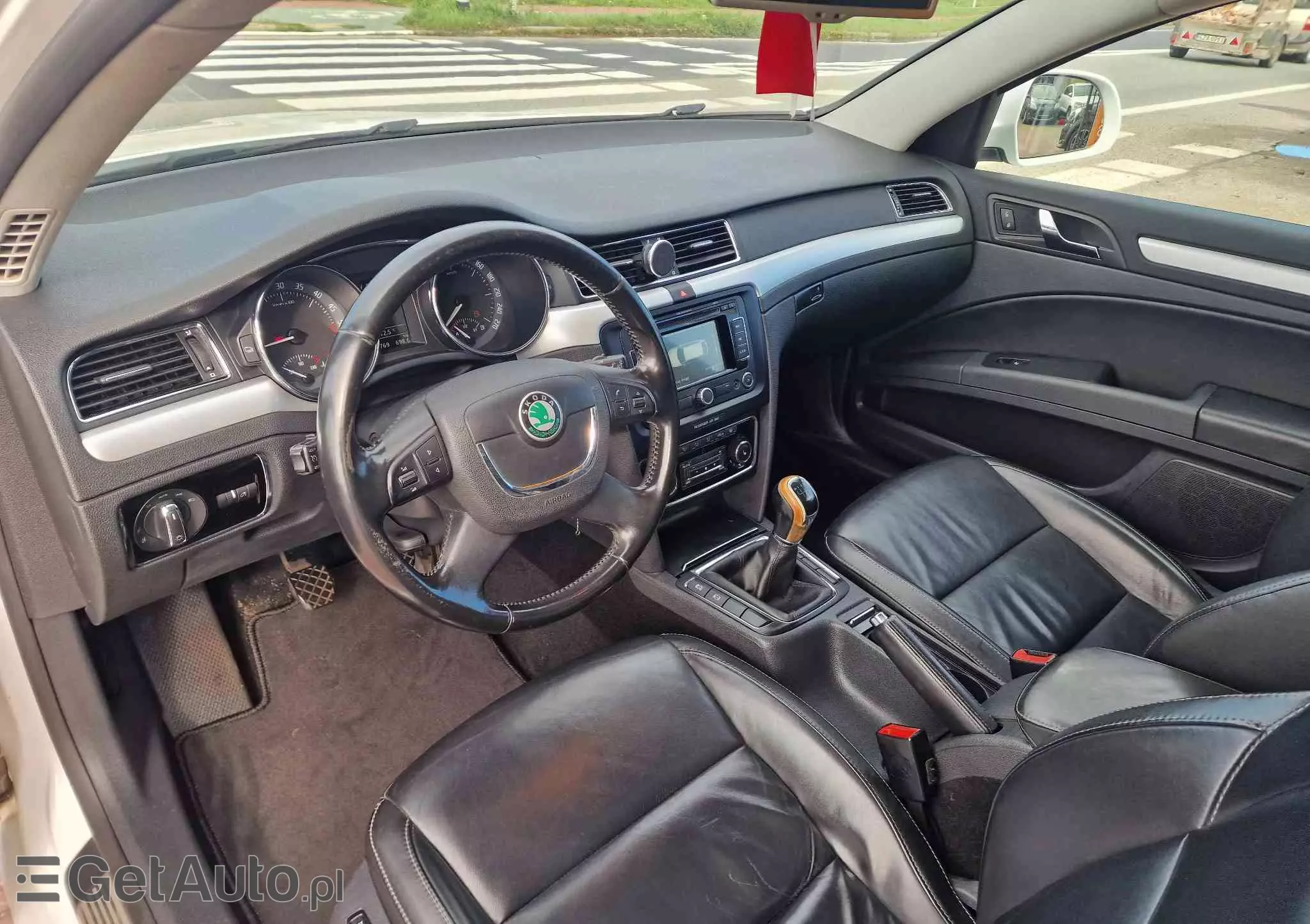 SKODA Superb 2.0 TDI Exclusive