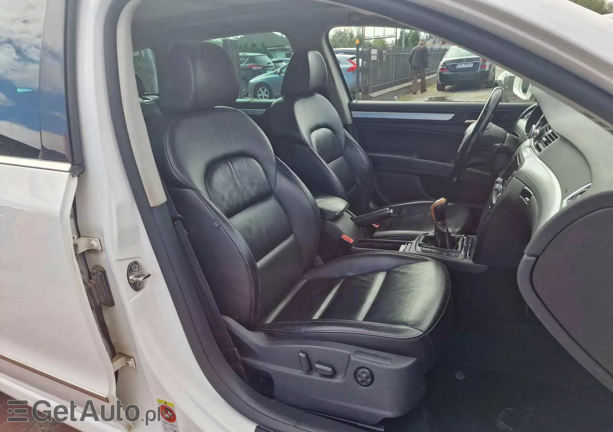 SKODA Superb 2.0 TDI Exclusive