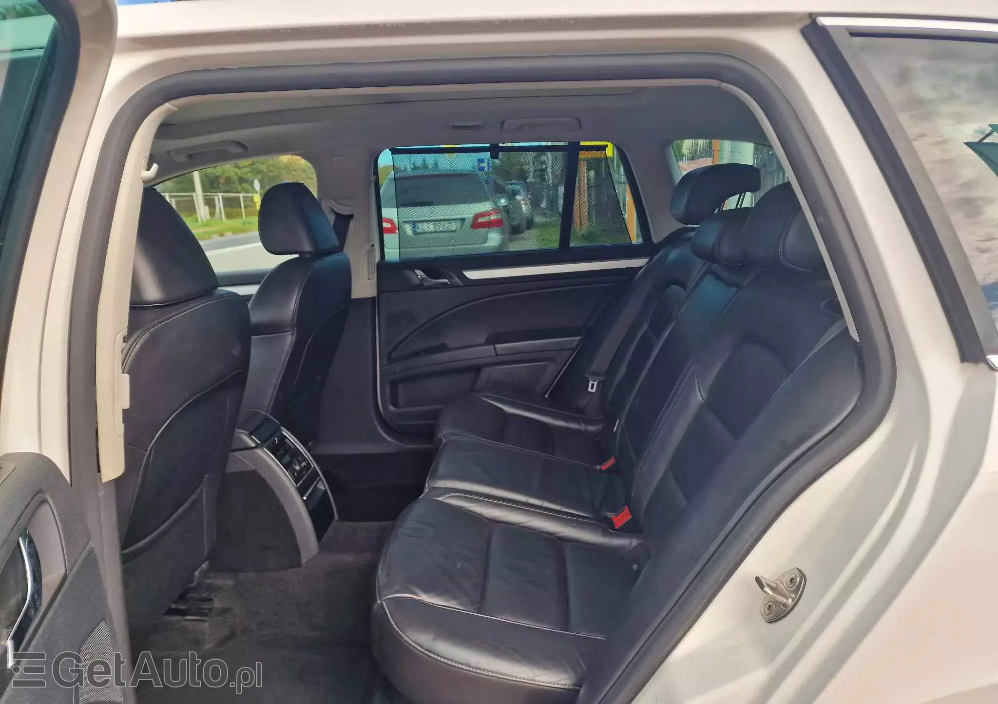 SKODA Superb 2.0 TDI Exclusive