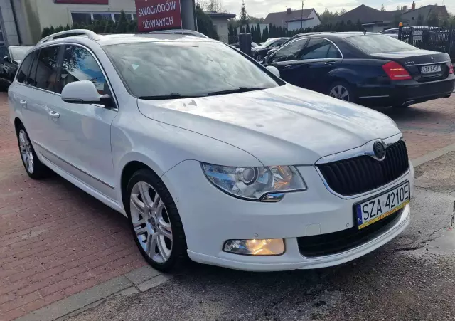 SKODA Superb 2.0 TDI Exclusive