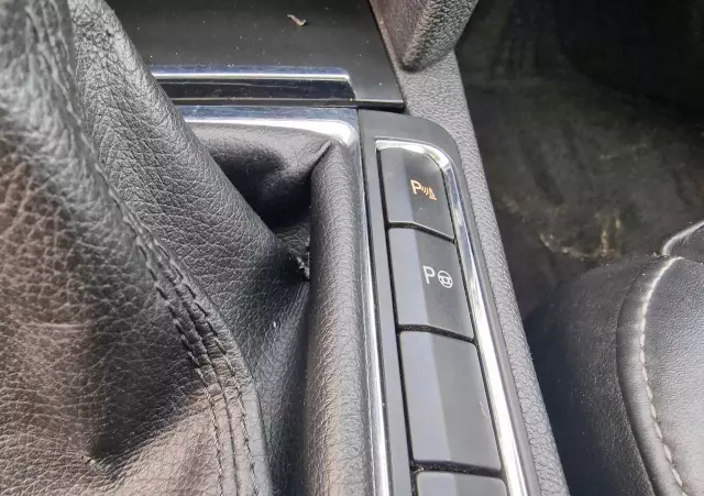 SKODA Superb 2.0 TDI Exclusive