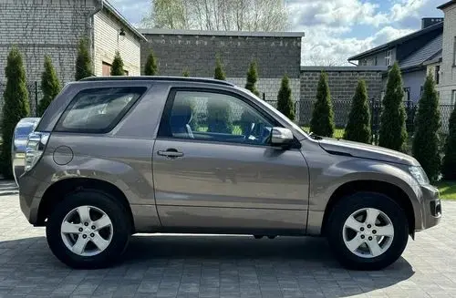 SUZUKI Grand Vitara 