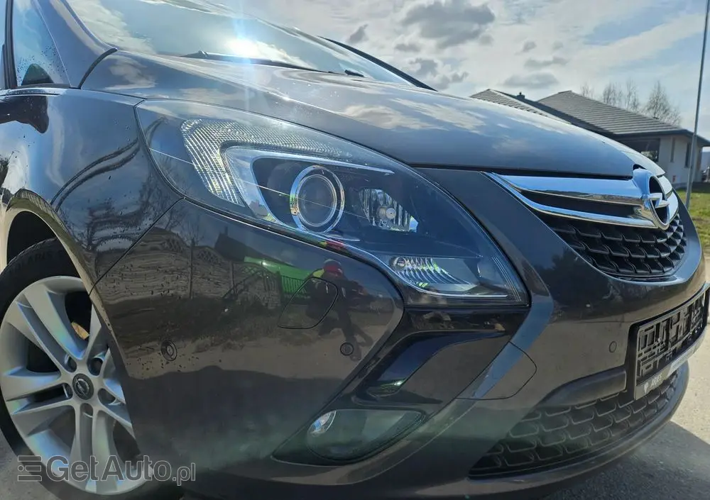 OPEL Zafira 2.0 D (CDTI ecoFLEX) Start/Stop Business Edition